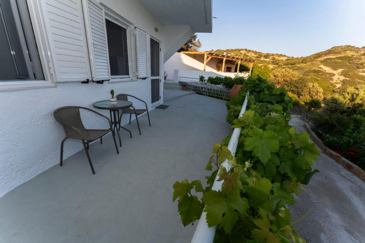 Mano'S House Vila Triopetra Exterior foto